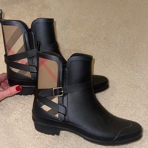 Burberry Rainboots